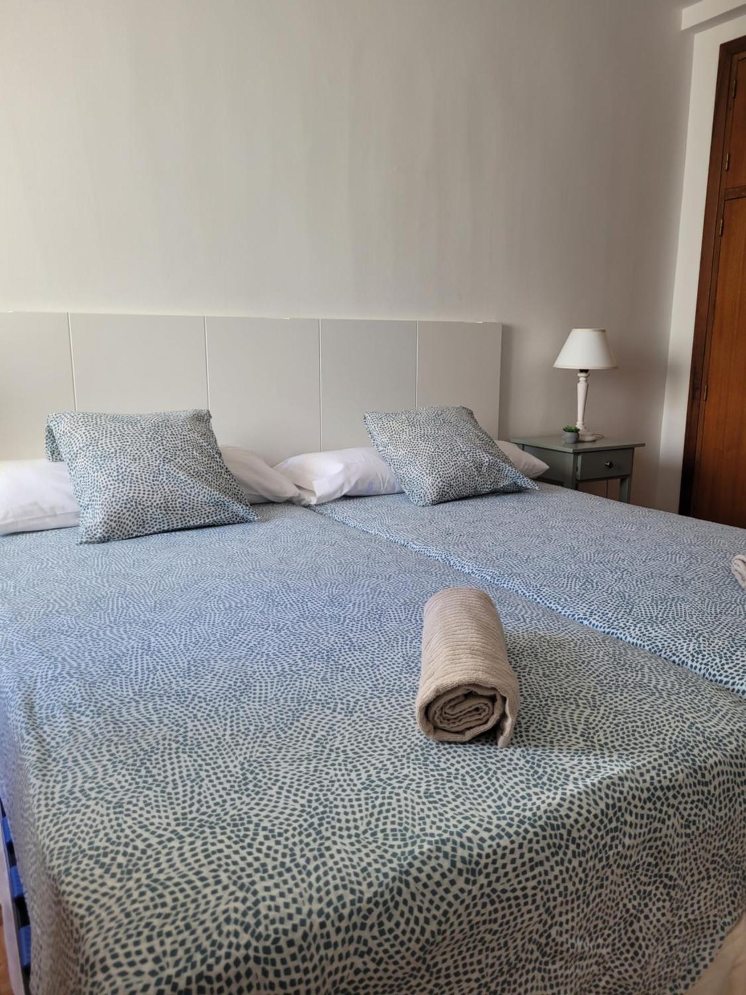 Apartamento Flor De Nieve Jaca Exterior foto