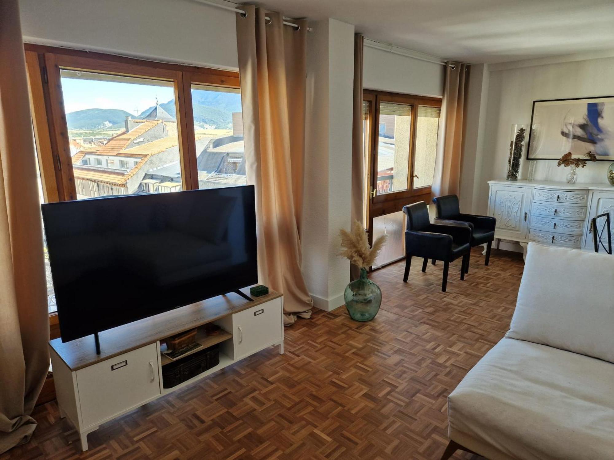Apartamento Flor De Nieve Jaca Exterior foto